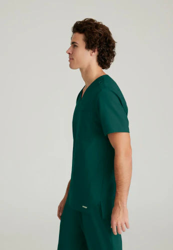 Polera Clínica Hombre GSST179 Verte Hunter Green Evolve Grey's Anatomy