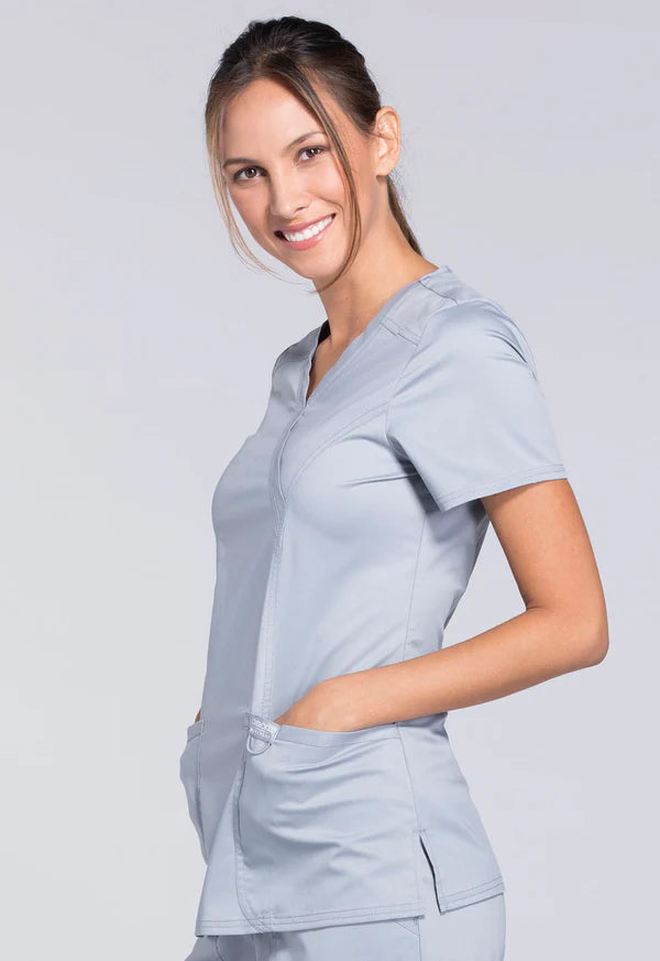 Polera Clínica Mujer Gris Platino WW610 Cherokee Workwear revolution