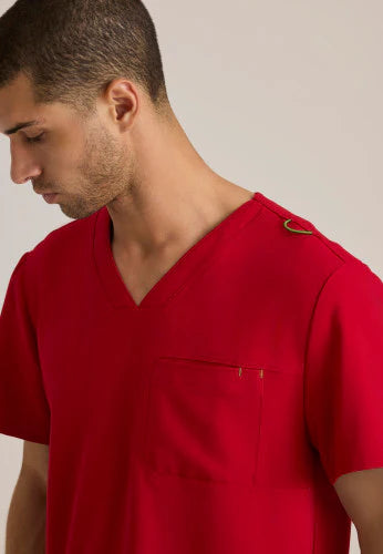 Polera Clínica Hombre GSST179 Rojo True Red Evolve Grey's Anatomy