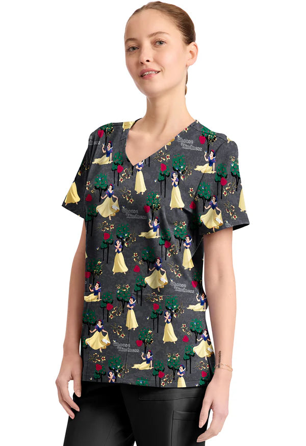 Polera Clínica Estampada Disney Mujer TF794 PRGK Blancanieves