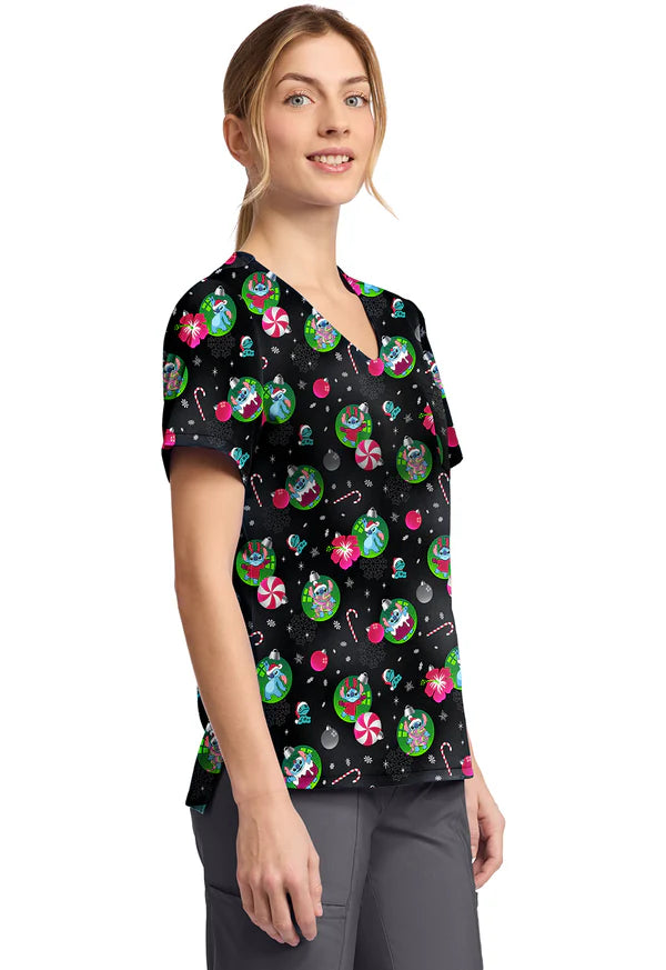 Polera Clínica Estampada Disney Mujer TF797 LHBU Stich Navidad