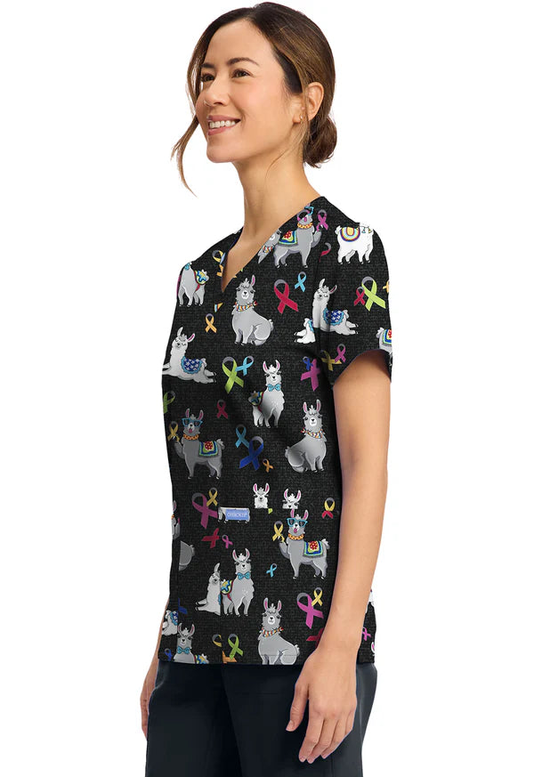 Polera Clínica Estampada Mujer CK856 LBMA Cherokee Llama